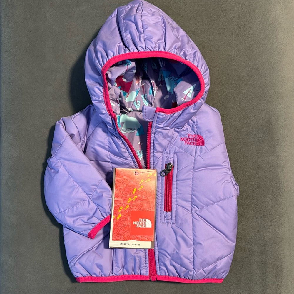 NWT 3-6 month North Face Infant Girls Reversible Perrito Jacket